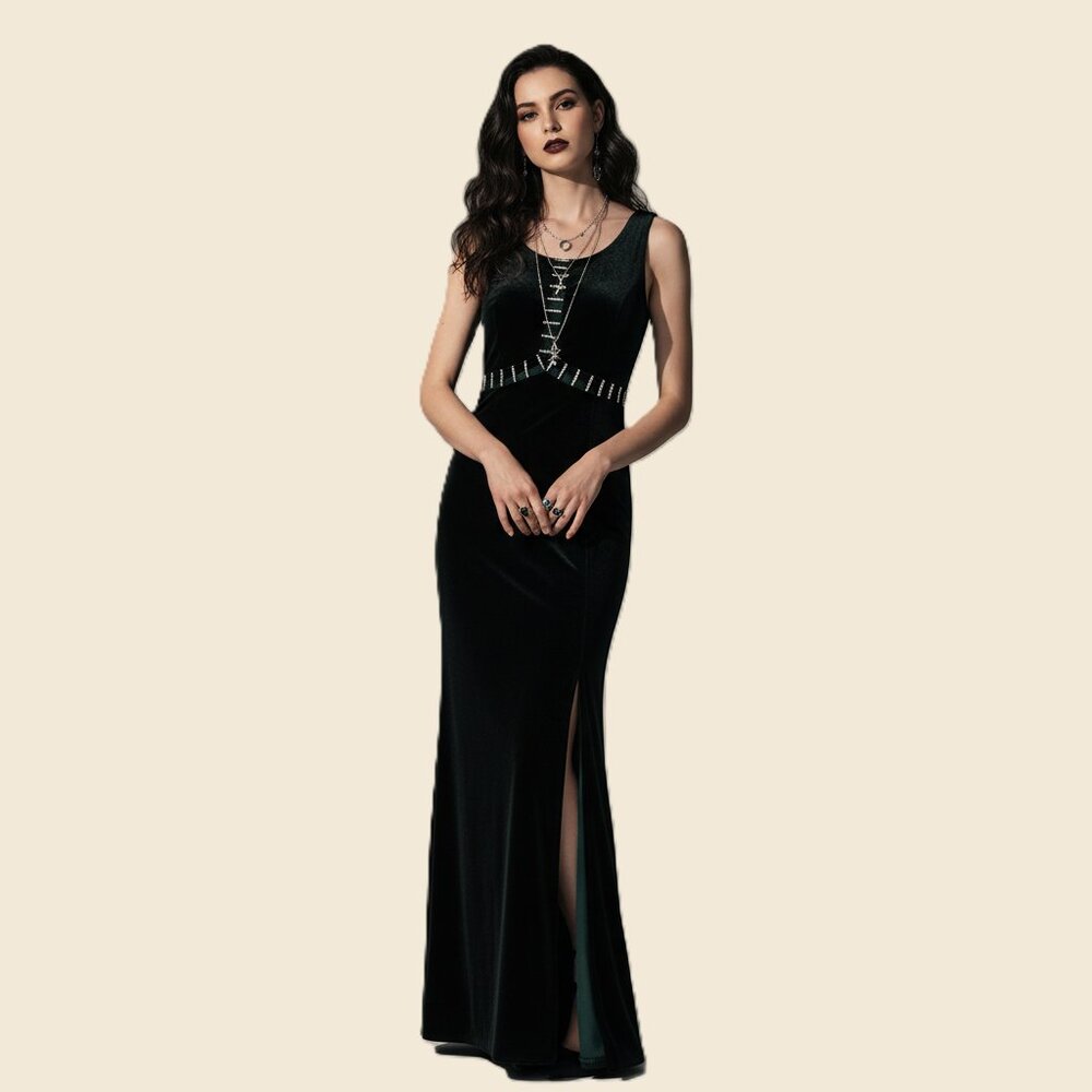 Atria Vintage Velvet Emerald Green Formal Gown Full Length Witch Diamonds sz 4
